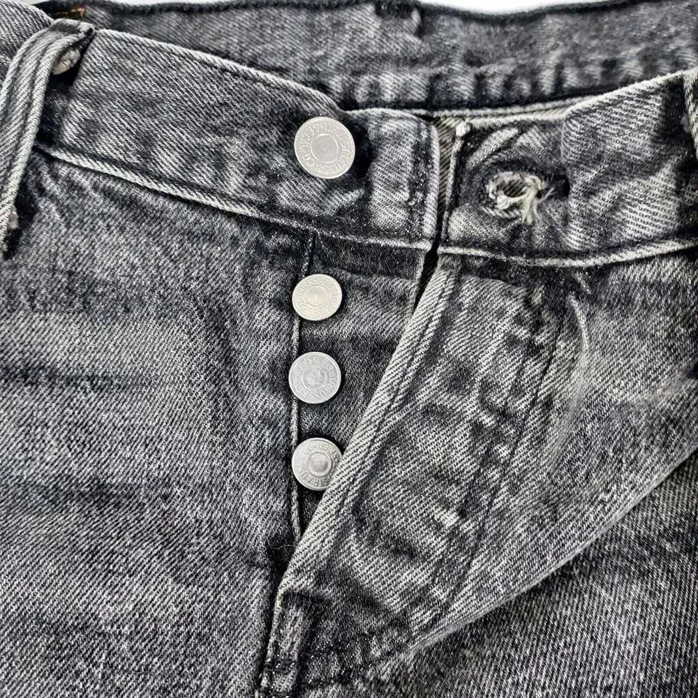 Levis 501 Jeans Button Fly  28"w 27.5"L Washed Black Denim Cotton Brass Rivited - Picture 2 of 16